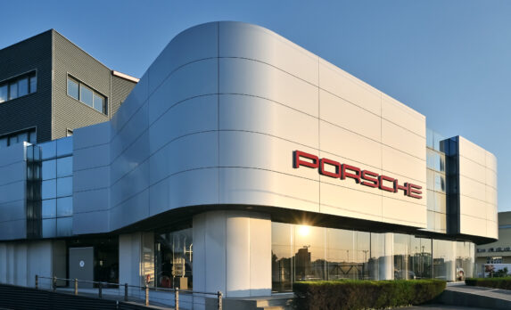 Porsche Retail store